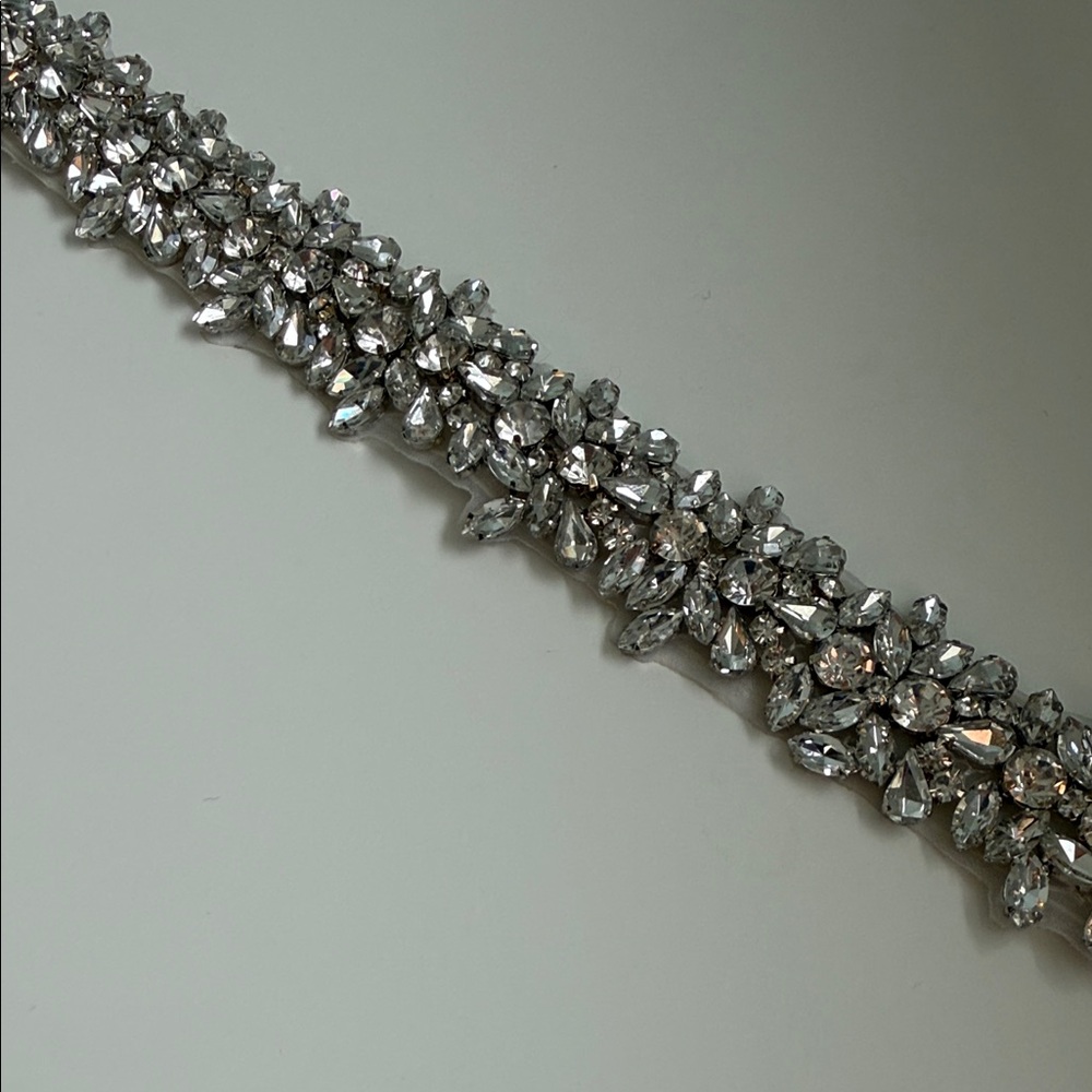 Elegant Beaded Sash or Belt with Chiffon ties - Picture 3 of 5